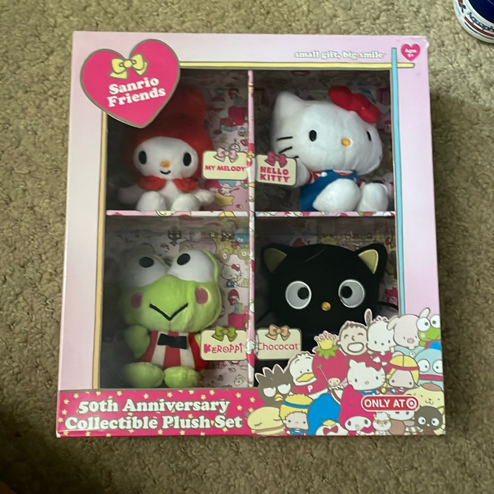 NEW!! 50th Anniversary Hello Kitty Collectible Plush Set